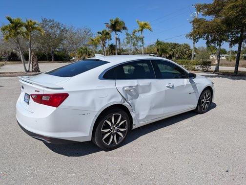 2022 Chevrolet Malibu RS