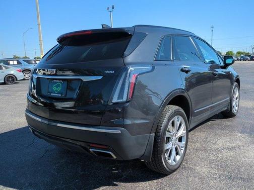 Manhattan Noir Metallic 2020 Cadillac XT5 Sport