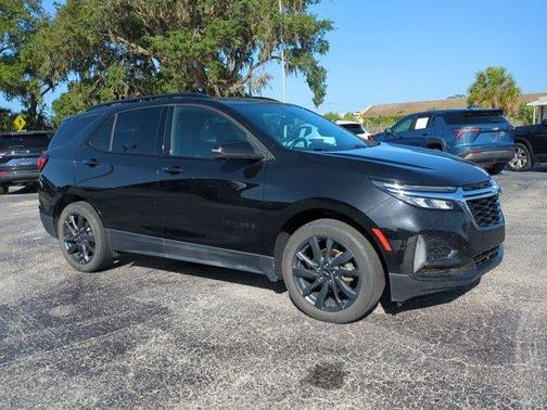 Mosaic Black Metallic 2023 Chevrolet Equinox RS