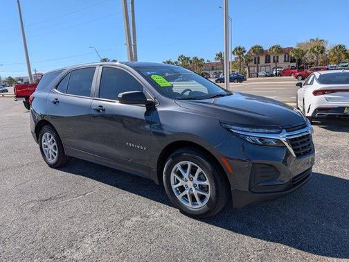 2022 Chevrolet Equinox LS