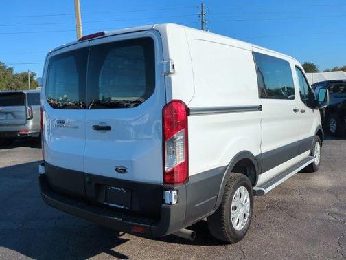 2024 Ford Transit-250 