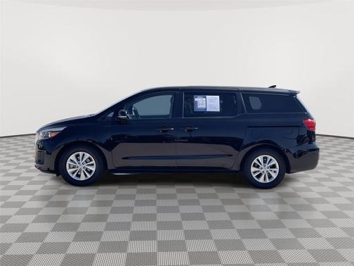 2018 Kia Sedona LX