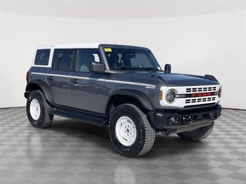 CARBONIZED GRAY METALLIC 2025 Ford Bronco HERITAGE EDITION