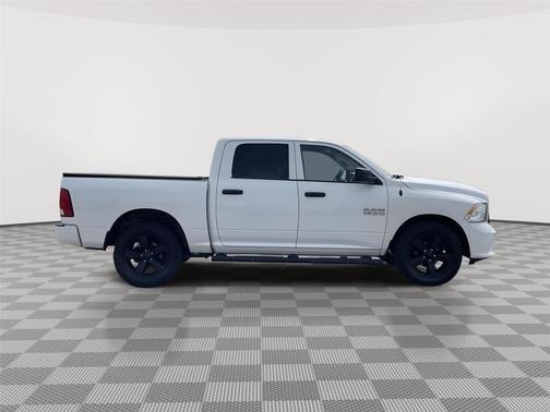 2016 RAM 1500 Tradesman/Express