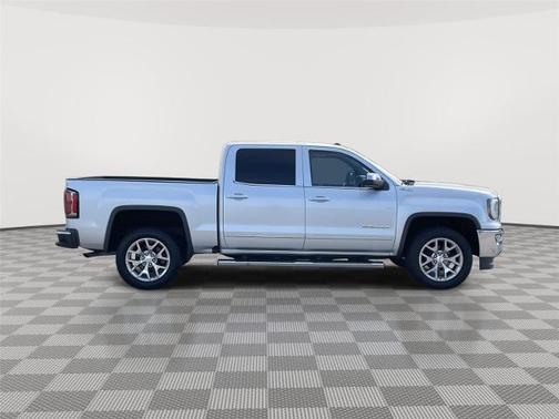 Quicksilver Metallic 2018 GMC Sierra 1500 SLT