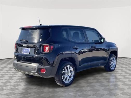 2023 Jeep Renegade LATITUDE