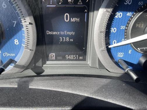 2020 Toyota Sienna XLE 7 PASSENGER