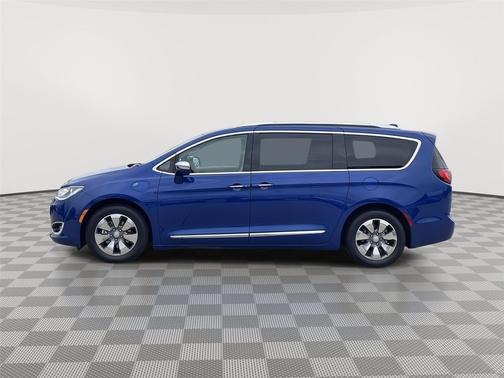 2018 Chrysler Pacifica Hybrid Limited