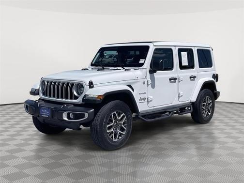 Bright White Clearcoat 2024 Jeep Wrangler SAHARA