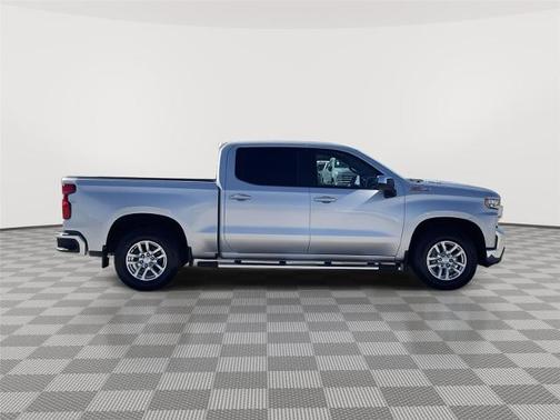 Silver Ice Metallic 2020 Chevrolet Silverado 1500 LT