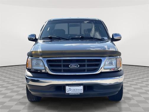 2002 Ford F-150 XLT SuperCrew