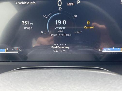 Diamond Black 2024 Jeep Grand Cherokee LAREDO