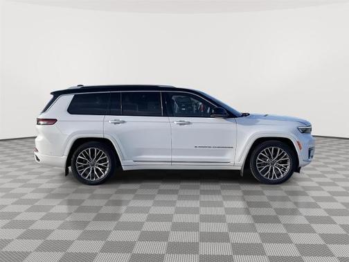 2021 Jeep Grand Cherokee SUMMIT