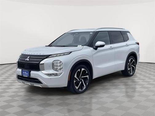 Alloy Silver Metallic 2022 Mitsubishi Outlander SEL