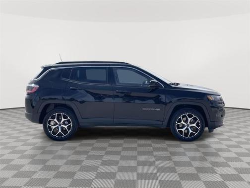 Diamond Black 2025 Jeep Compass LIMITED