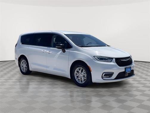Bright White Clearcoat 2024 Chrysler Pacifica TOURING L