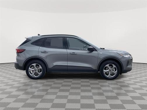 CARBONIZED GRAY METALLIC 2025 Ford Escape ST-LINE