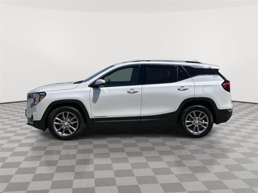 White Frost Tri-Coat 2022 GMC Terrain SLT