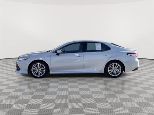 2018 Toyota Camry XLE