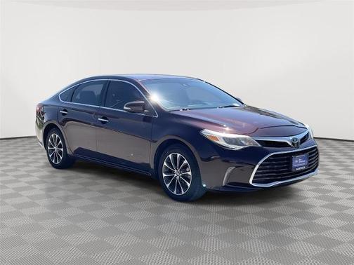 2018 Toyota Avalon XLE