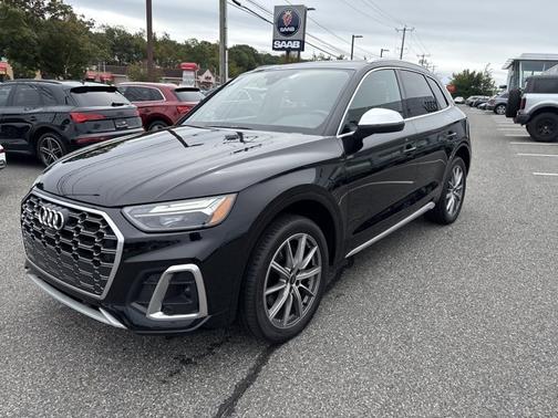2022 Audi SQ5 Premium Plus
