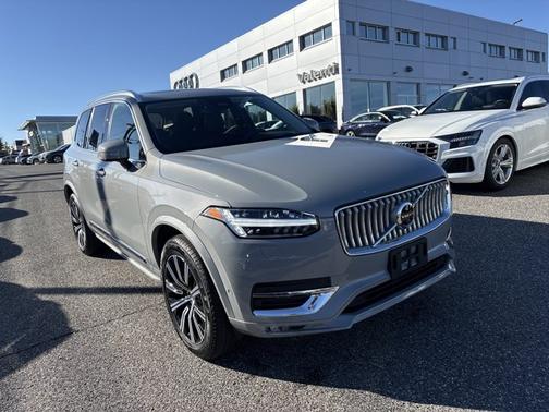2025 Volvo XC90 Plus