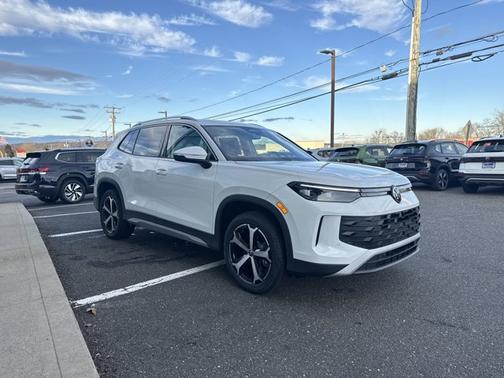 2025 Volkswagen Tiguan SE