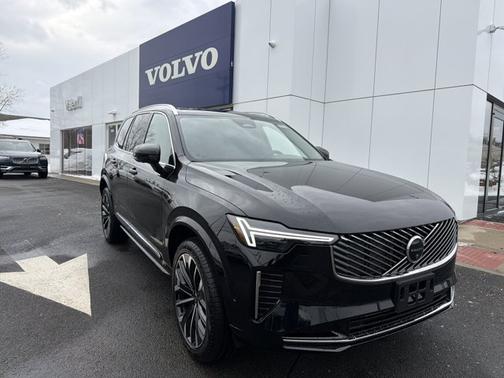 2026 Volvo XC90 Plus