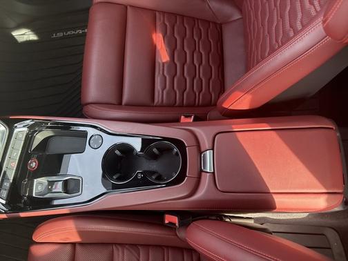 2023 Audi e-tron GT Premium Plus