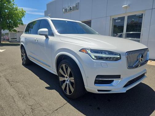 CRYSTAL WHITE M 2025 Volvo XC90 Plug-In Hybrid Ultra