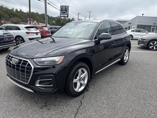 2023 Audi Q5 Premium