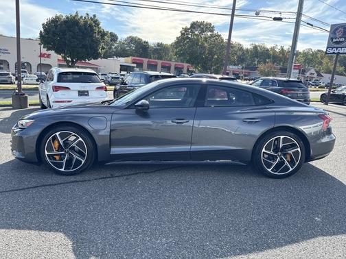 2023 Audi RS e-tron GT 4DR QTRO