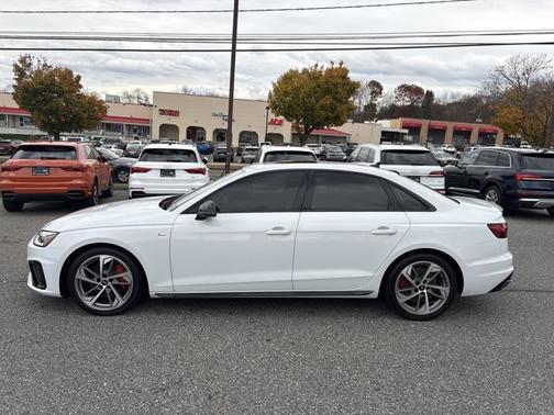 2023 Audi A4 S line Premium Plus