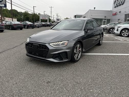 2023 Audi A4 S line Premium Plus