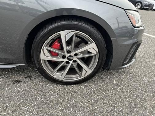 2023 Audi A4 S line Premium Plus