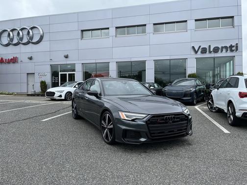 2022 Audi S6 Premium Plus
