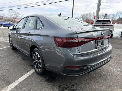 Platinum Gray Metallic 2026 Volkswagen Jetta S