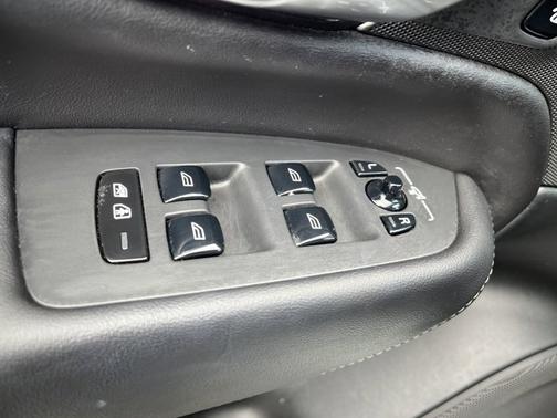 2023 Volvo XC90 Plus