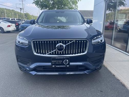 2022 Volvo XC90 Momentum