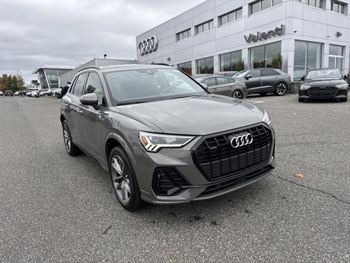 2025 Audi Q3 S line Premium