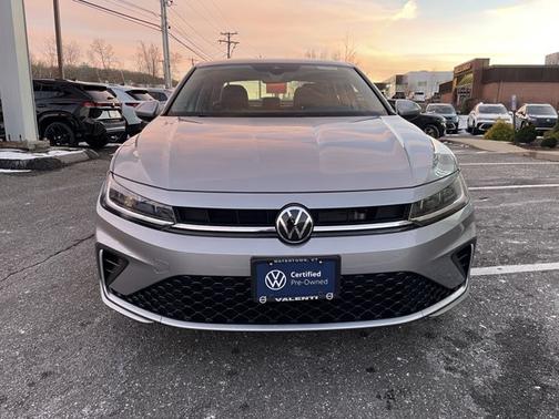 2025 Volkswagen Jetta SE