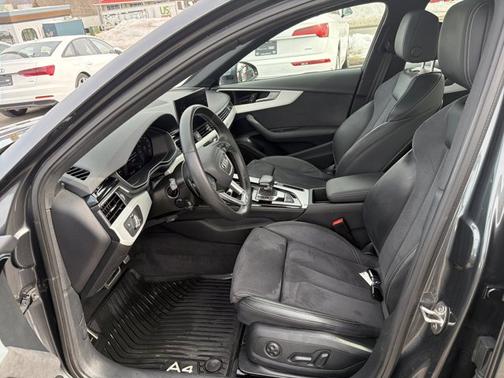 2023 Audi A4 S line Premium Plus