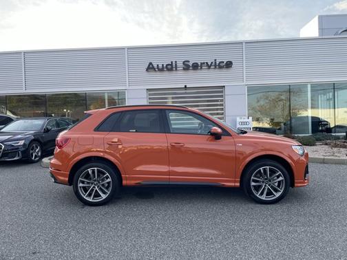 2025 Audi Q3 S line Premium