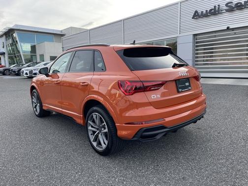 2025 Audi Q3 S line Premium