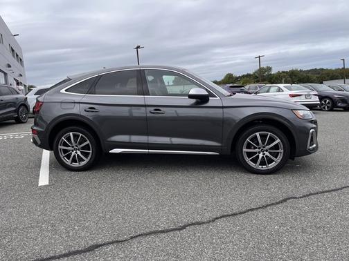 2022 Audi SQ5 Sportback Premium