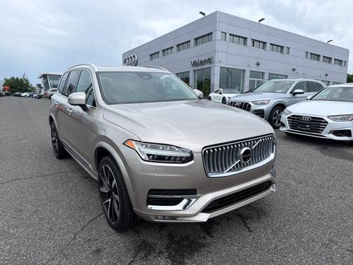 BRIGHT DUSK 2024 Volvo XC90 Plus Bright Theme