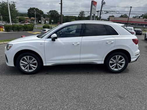 2025 Audi Q3 S line Premium