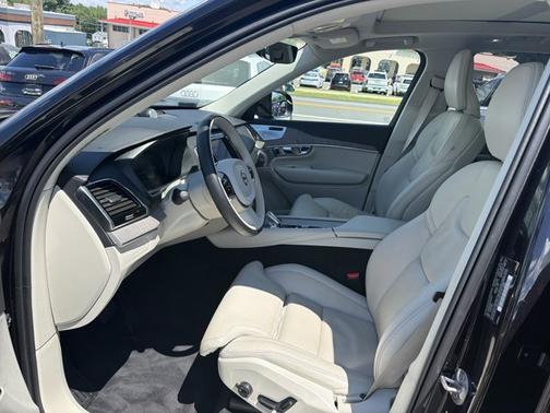 ONYX BLACK META 2025 Volvo XC90 Plug-In Hybrid Ultra