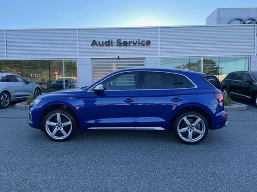2022 Audi SQ5 Premium Plus