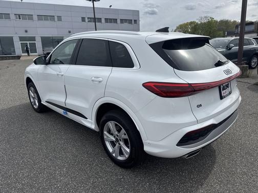 Arkona White 2026 Audi Q5 Premium